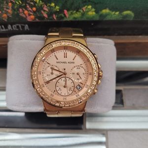 ROSE GOLD MICHAEL KORS WATCH
